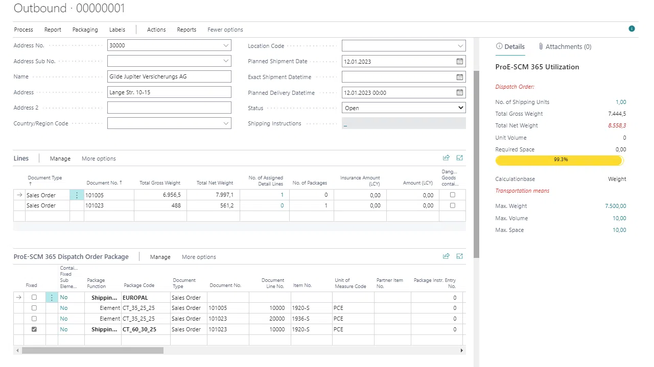 Logistics order dashboard showing shipping details and package information.